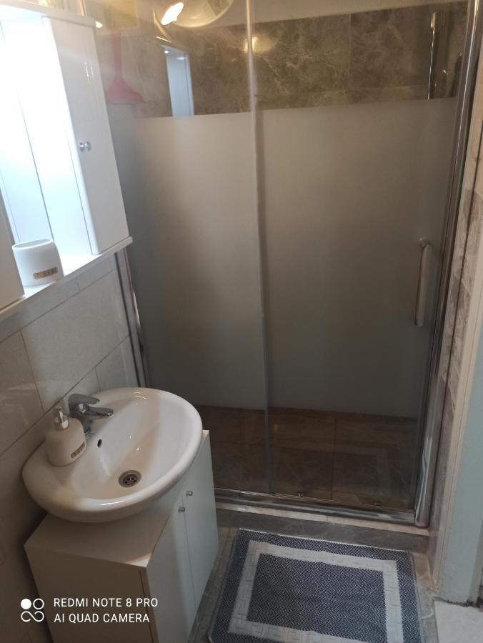 Olas 1-Bedroom Apartment Near The Center Of Athena Bagian luar foto